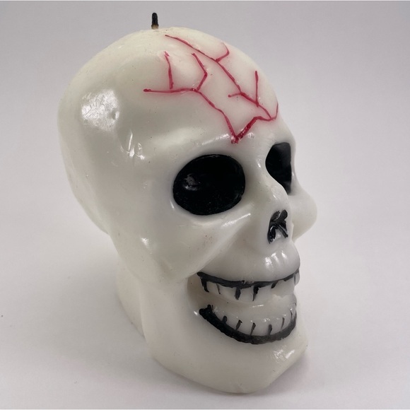 Halloween Skull Blood Wax Candle - Picture 2 of 10